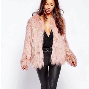 Vero Moda faux fur coat
